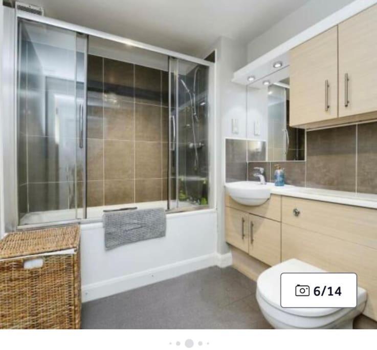 Modern Edinburgh Apartment 2 Bedrooms & Two Bathrooms Eksteriør bilde