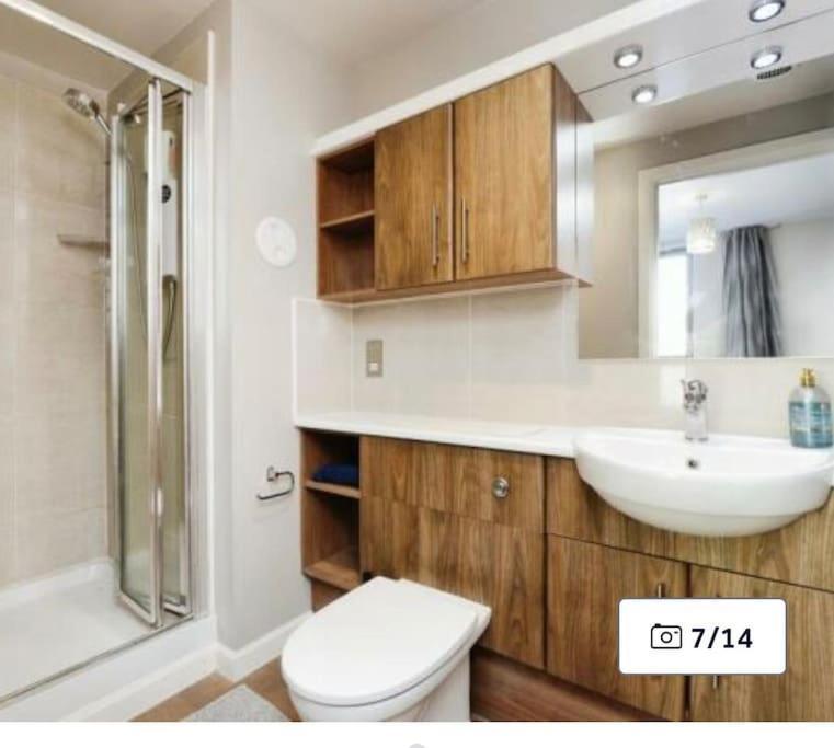 Modern Edinburgh Apartment 2 Bedrooms & Two Bathrooms Eksteriør bilde